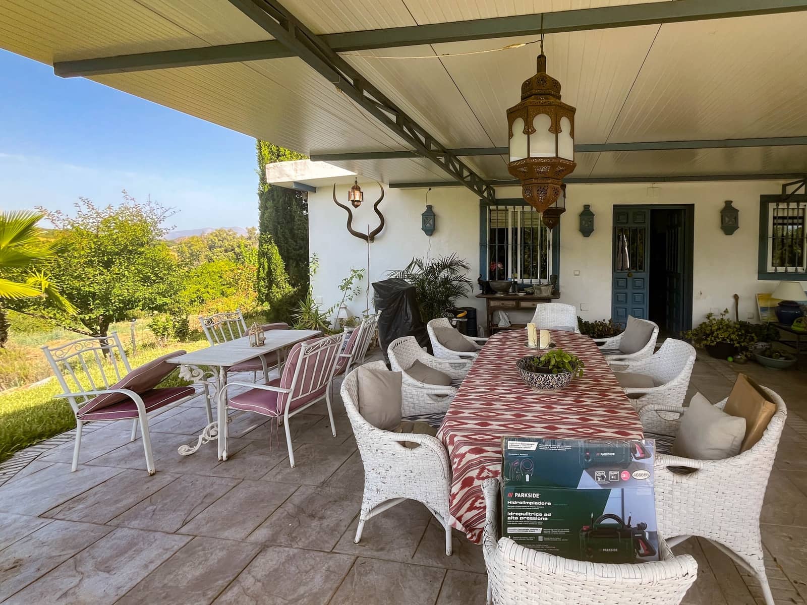 4 bedroom Finca/Country House for sale in Guaro with garage - € 318,500 (Ref: 9433464)