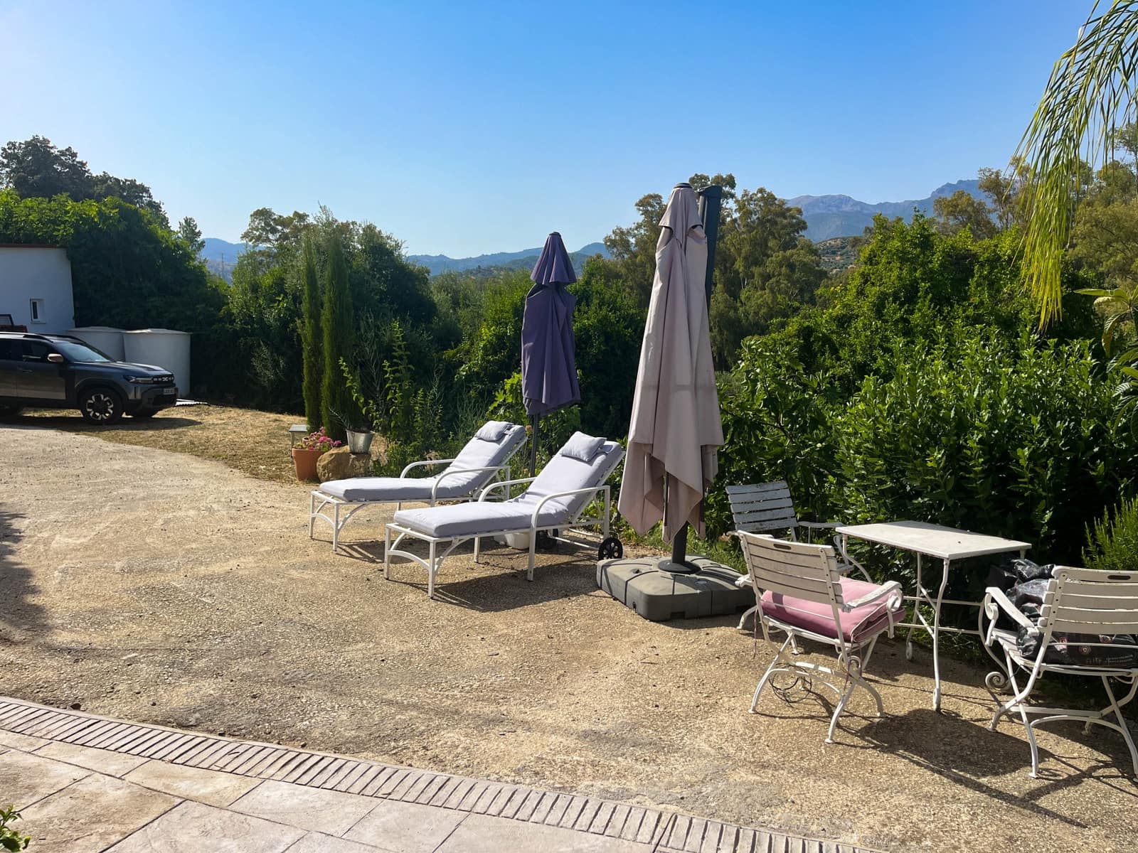 4 bedroom Finca/Country House for sale in Guaro with garage - € 318,500 (Ref: 9433464)