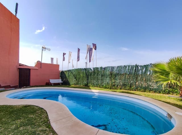 3 bedroom Apartment for sale in El Padrón, Estepona with pool garage - € 330,000 (Ref: 9433465)