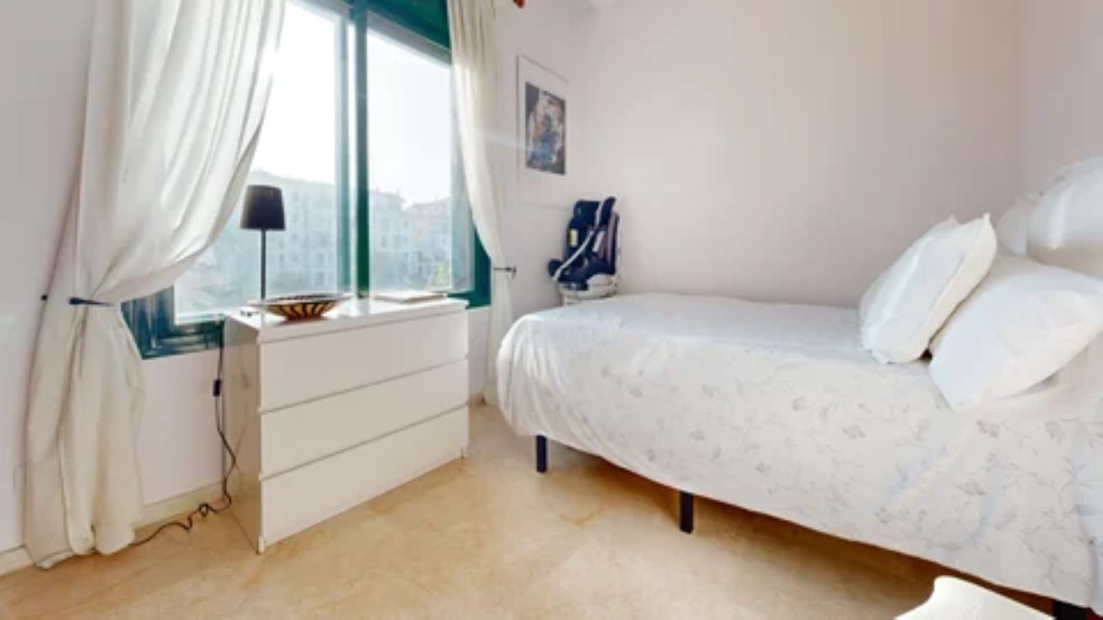 3 soveværelse Lejlighed til salg i Manilva med swimmingpool garage - € 400.000 (Ref: 9448558)