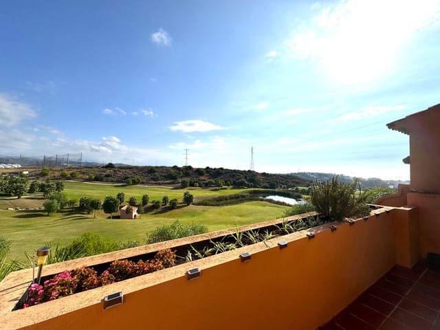 3 soverom Hus til salgs i Estepona Golf, Estepona med svømmebasseng garasje - € 535 000 (Ref: 9503814)
