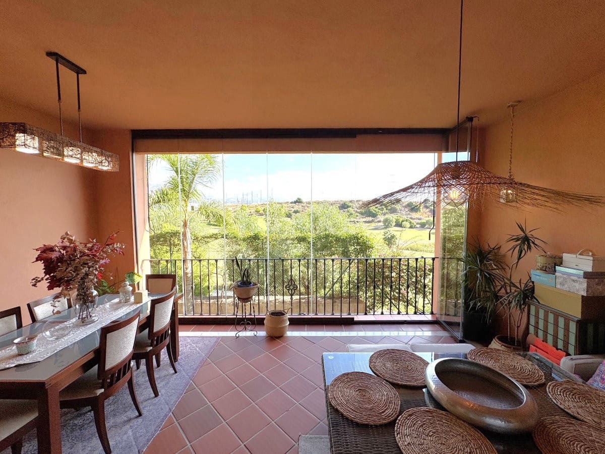3 sypialnia Dom na sprzedaż w Estepona z basenem garażem - 539 900 € (Ref: 9503814)