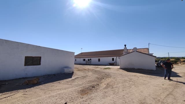 4 sypialnia Finka/Dom wiejski na sprzedaż w Ronda z garażem - 477 500 € (Ref: 9508241)