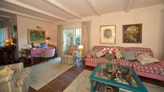 3 soveværelse Finca/Landehus til salg i Guadalobón, Estepona med garage - € 875.000 (Ref: 9567980)