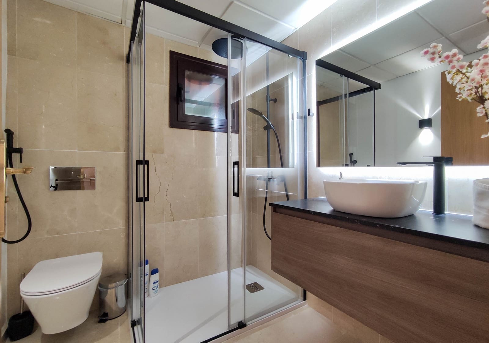 2 quarto Apartamento para venda em Estepona com piscina garagem - 365 000 € (Ref: 9610781)