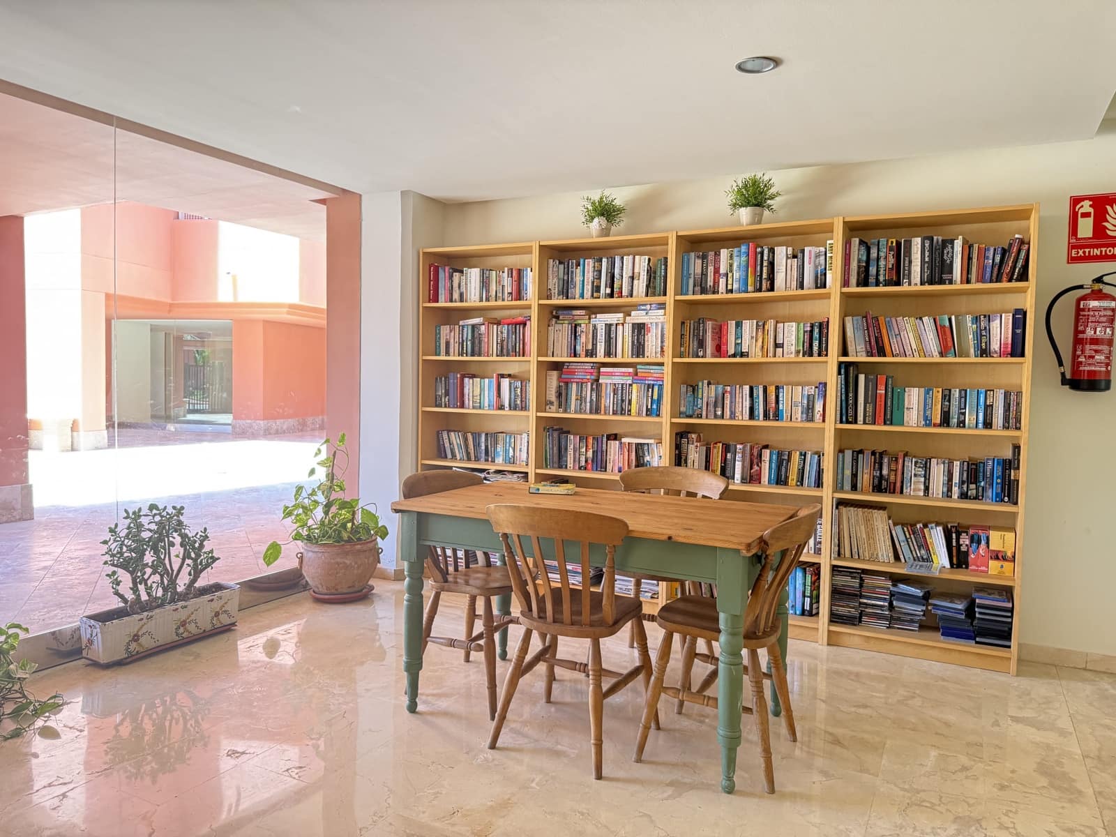 3 bedroom Apartment for sale in Guadalmansa with pool garage - € 630,000 (Ref: 9694656)