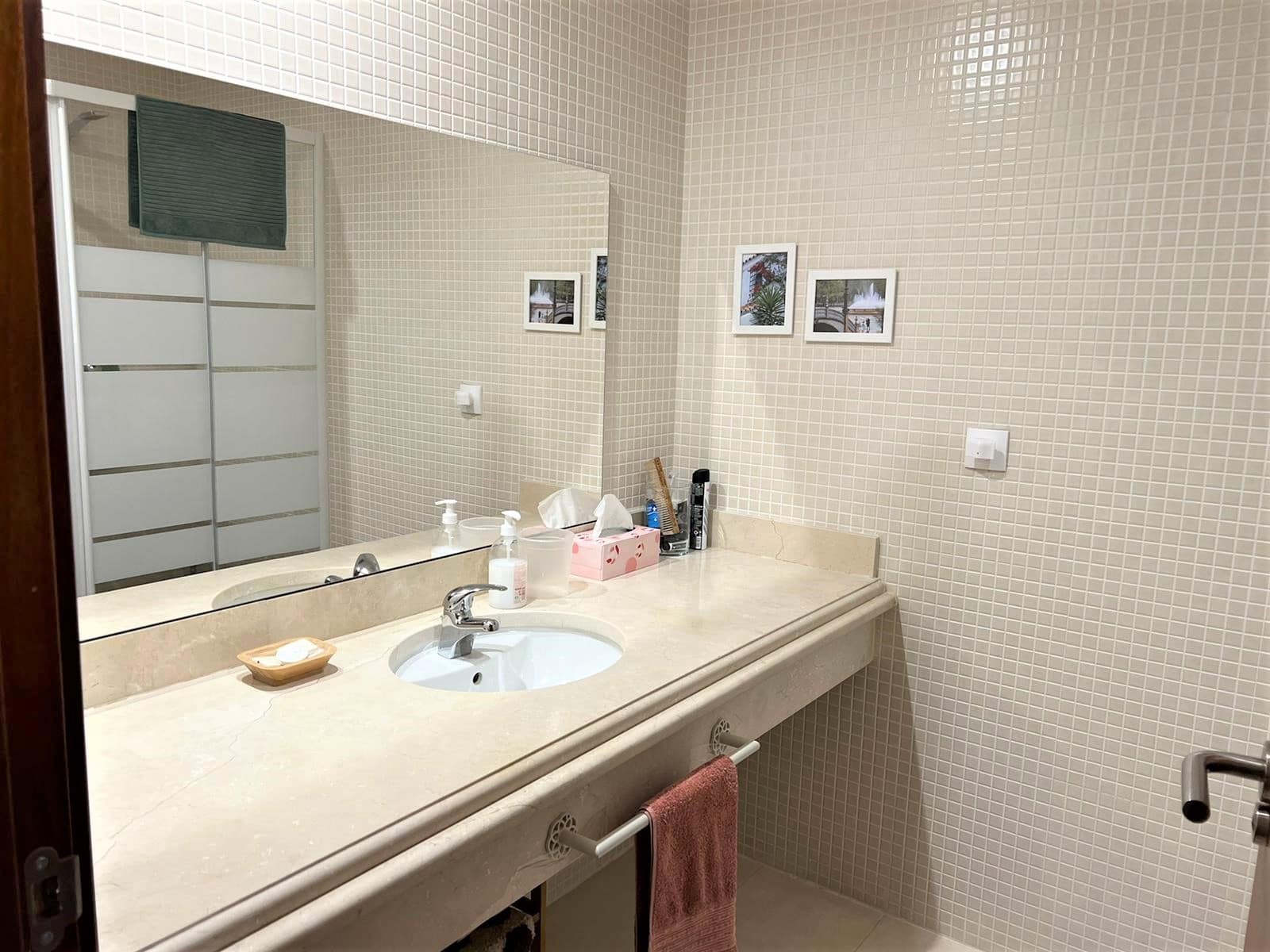 2 slaapkamer Penthouse te koop in Estepona met zwembad garage - € 338.000 (Ref: 9700392)