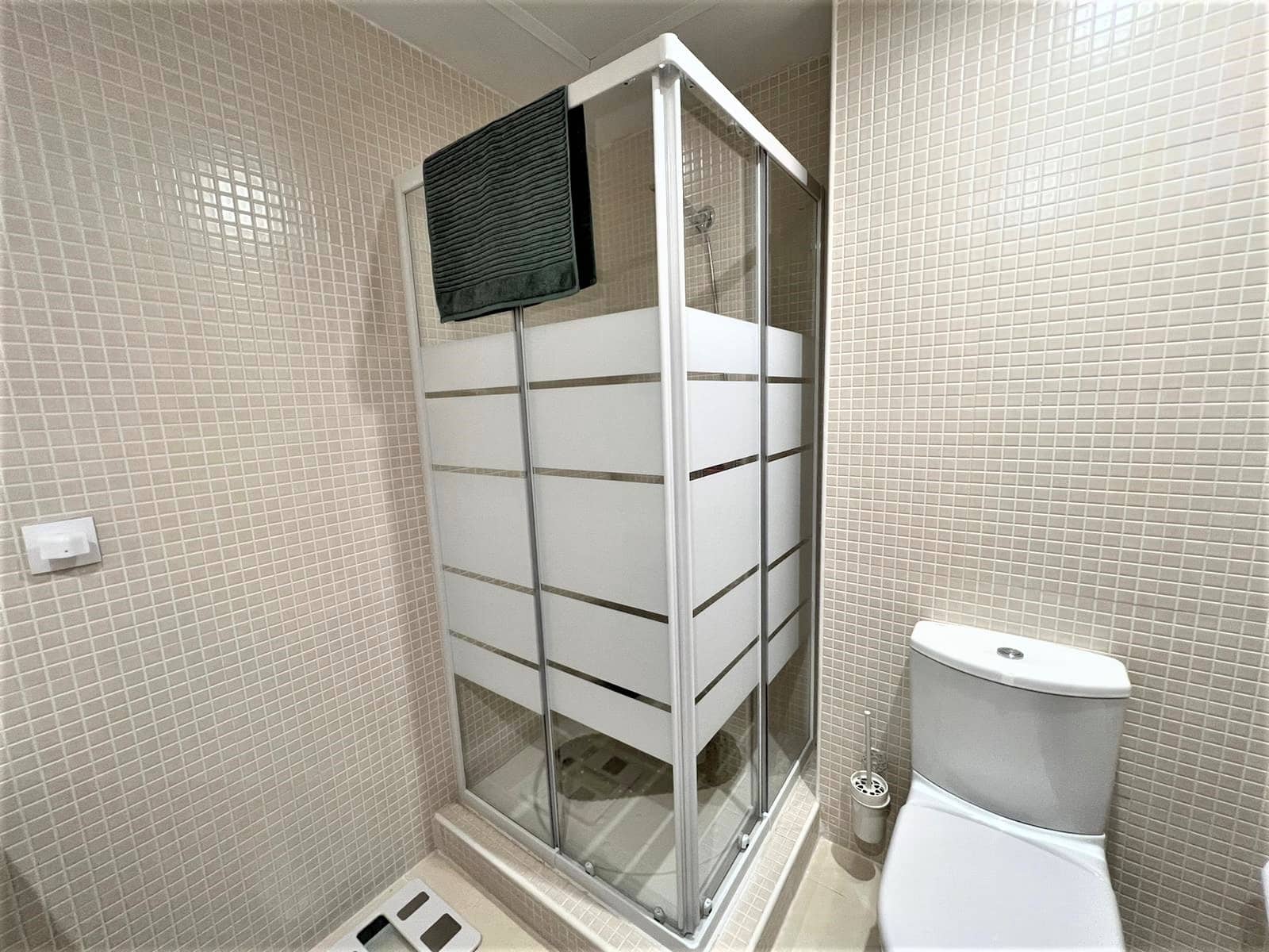 2 slaapkamer Penthouse te koop in Estepona met zwembad garage - € 338.000 (Ref: 9700392)