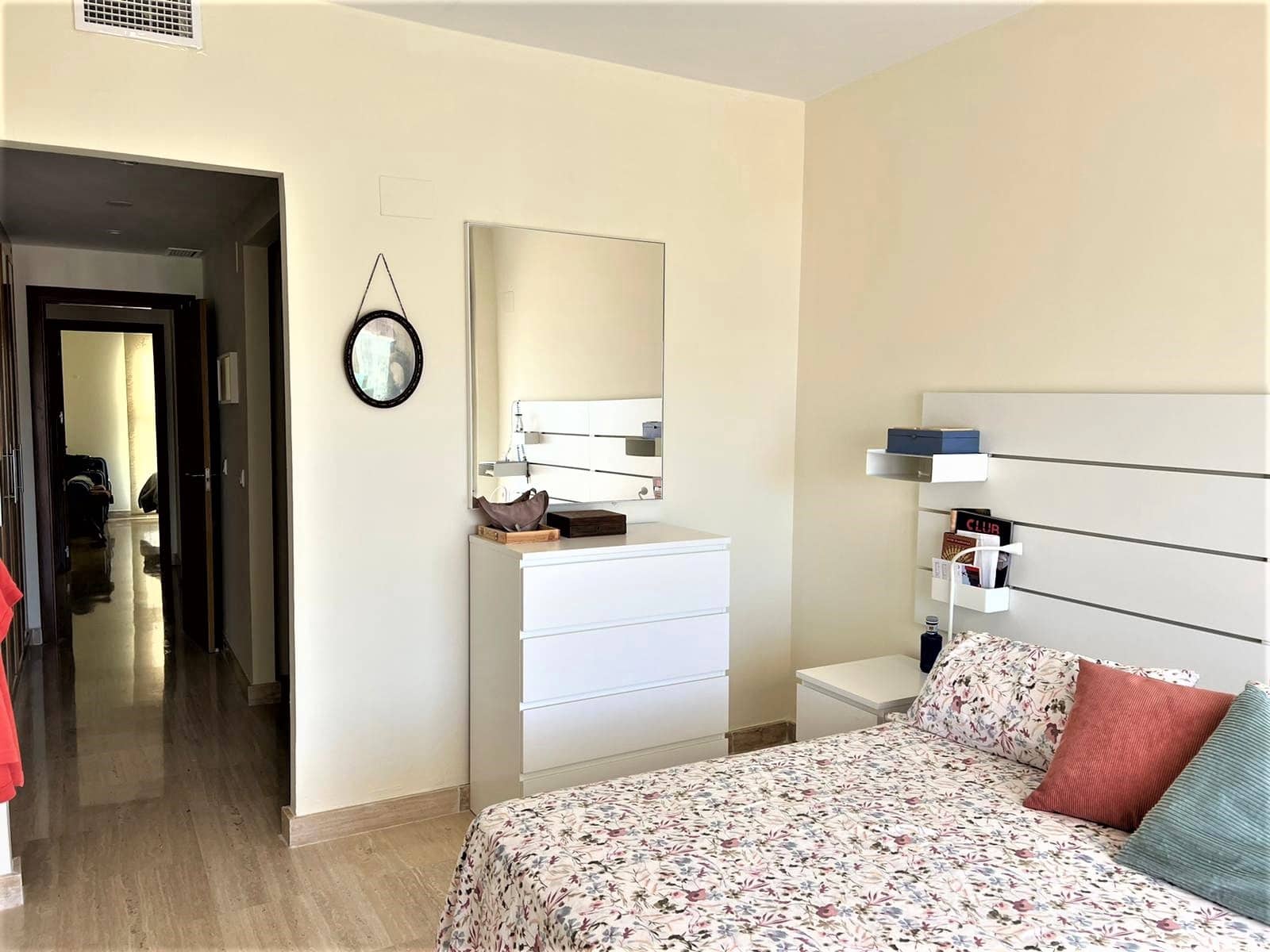 2 slaapkamer Penthouse te koop in Estepona met zwembad garage - € 338.000 (Ref: 9700392)