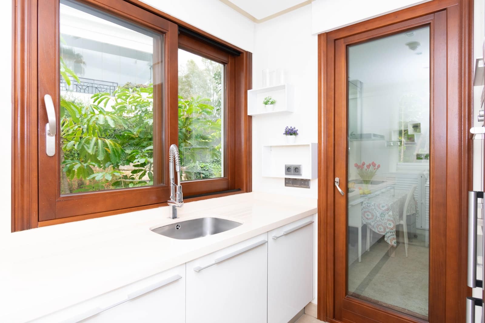 2 soverom Leilighet til salgs i Estepona med svømmebasseng garasje - € 1 150 000 (Ref: 9711050)