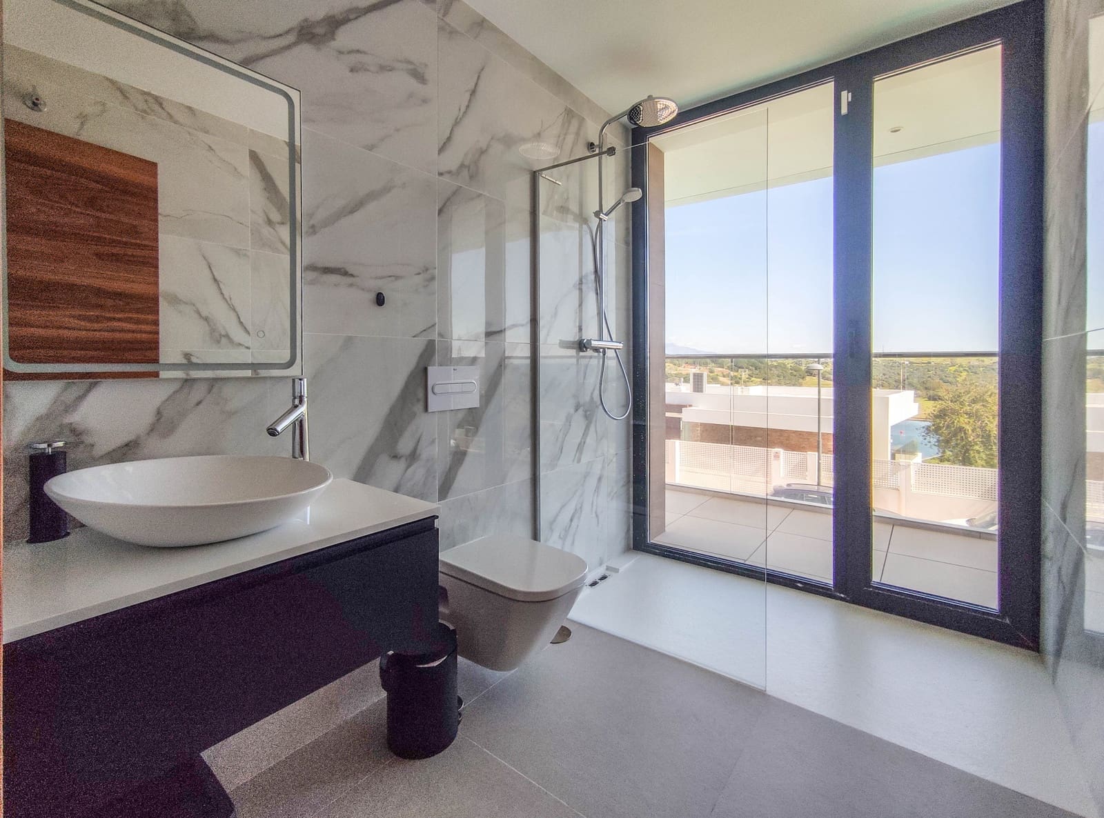 Chalet de 3 habitaciones en Estepona en venta con piscina garaje - 1.440.000 € (Ref: 9721053)