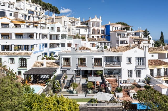 5 sovrum Hus till salu i Benahavís med pool garage - 995 000 € (Ref: 9780089)