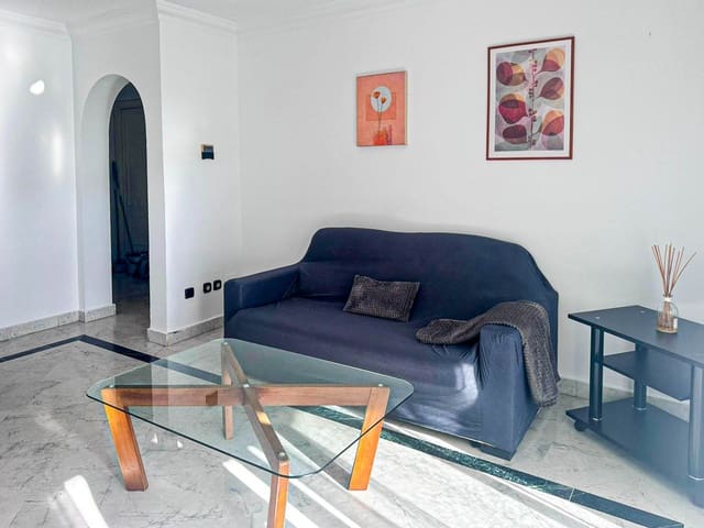 2 bedroom Apartment for sale in Puerto Banus, Marbella with pool garage - € 650,000 (Ref: 9780091)