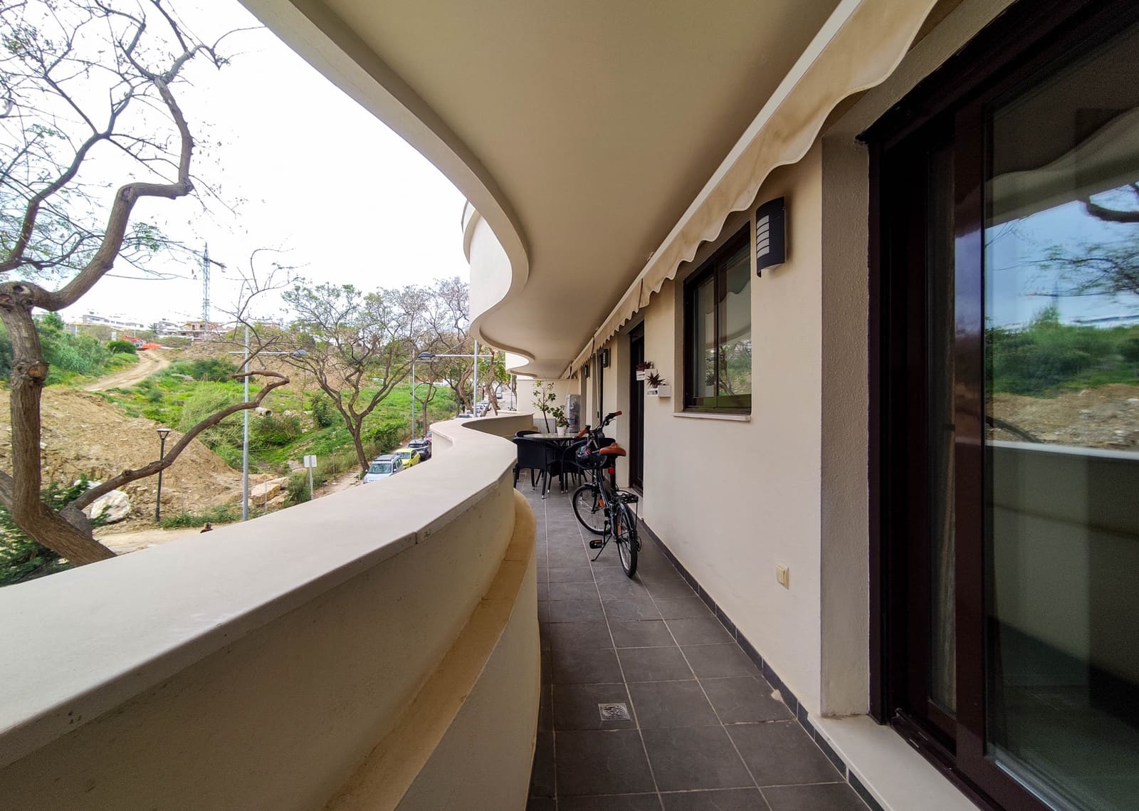 3 quarto Apartamento para venda em Estepona com piscina garagem - 449 000 € (Ref: 9798612)