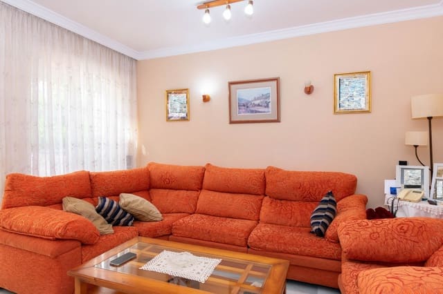 3 sovrum Hus till salu i Nueva Atalaya, Estepona med pool garage - 449 000 € (Ref: 9833204)