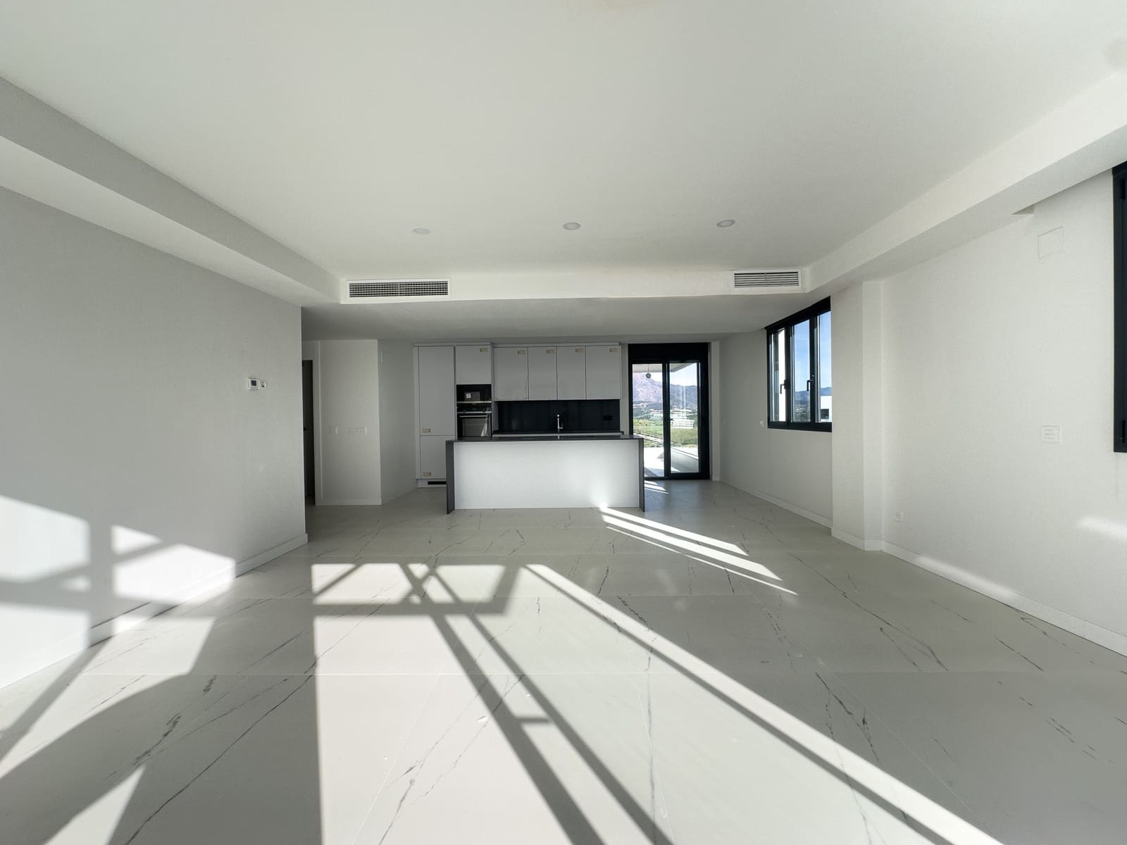 2 soveværelse Lejlighed til salg i Casares med swimmingpool garage - € 505.000 (Ref: 9891616)