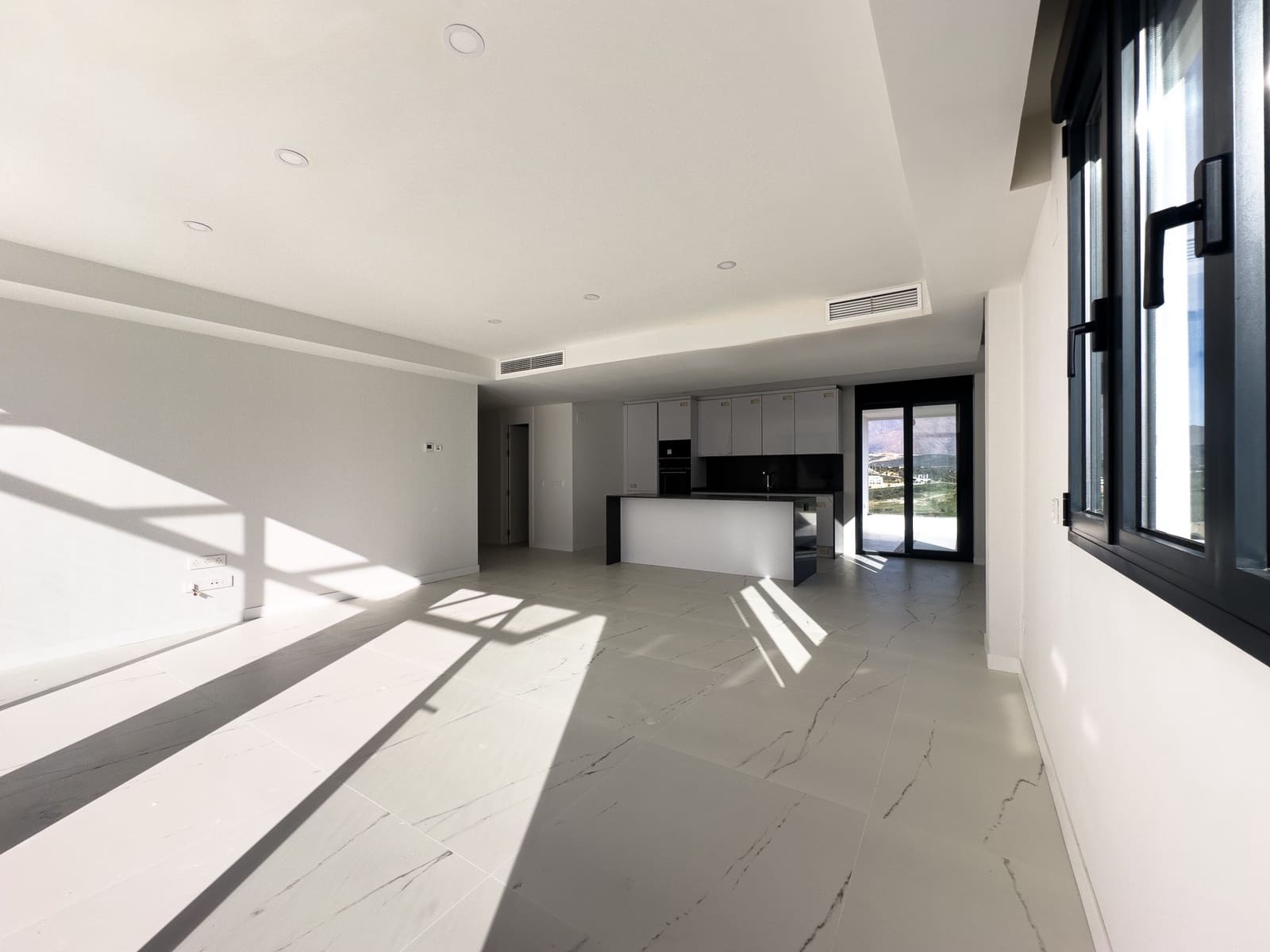 2 soveværelse Lejlighed til salg i Casares med swimmingpool garage - € 505.000 (Ref: 9891616)