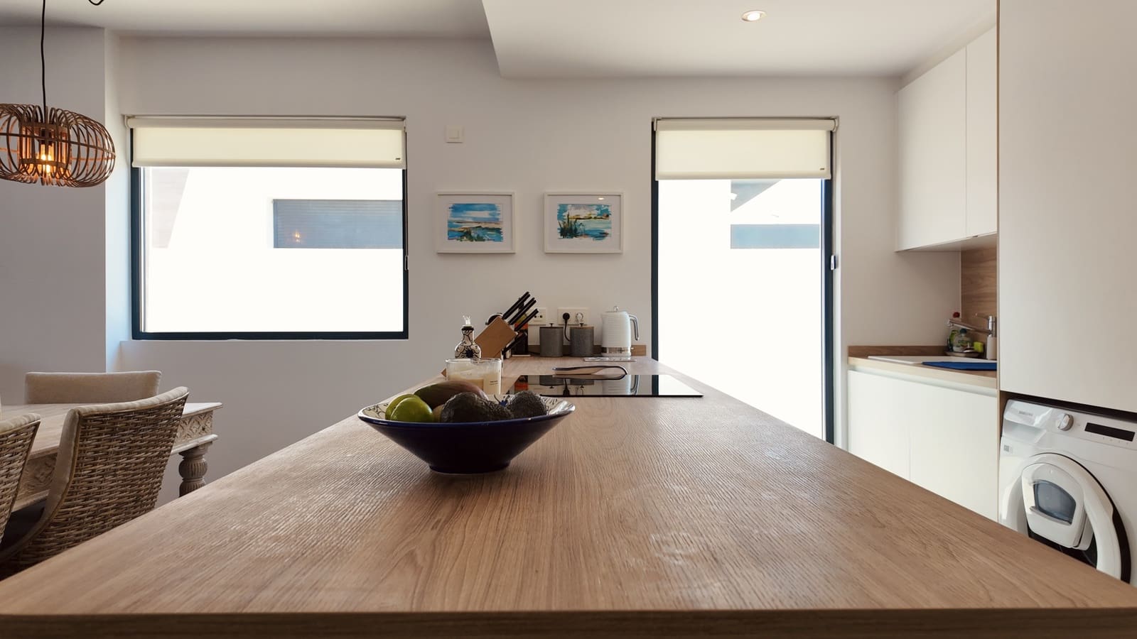 4 quarto Moradia Geminada para venda em Estepona com piscina garagem - 949 000 € (Ref: 9891617)