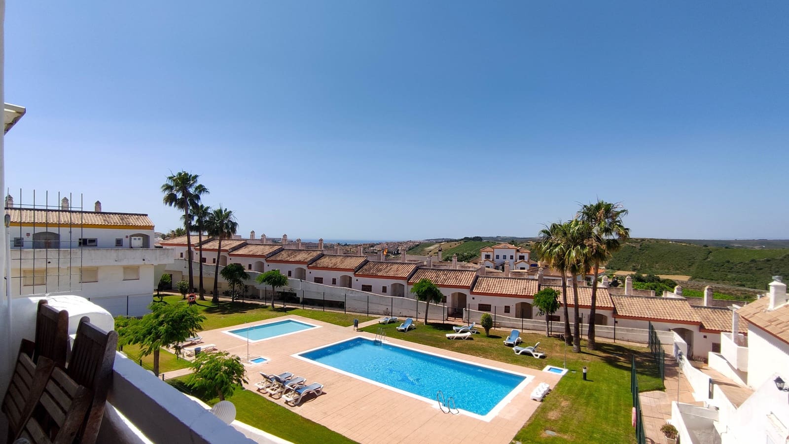 2 bedroom Apartment for sale in Manilva with pool garage - € 250,000 (Ref: 9961921)