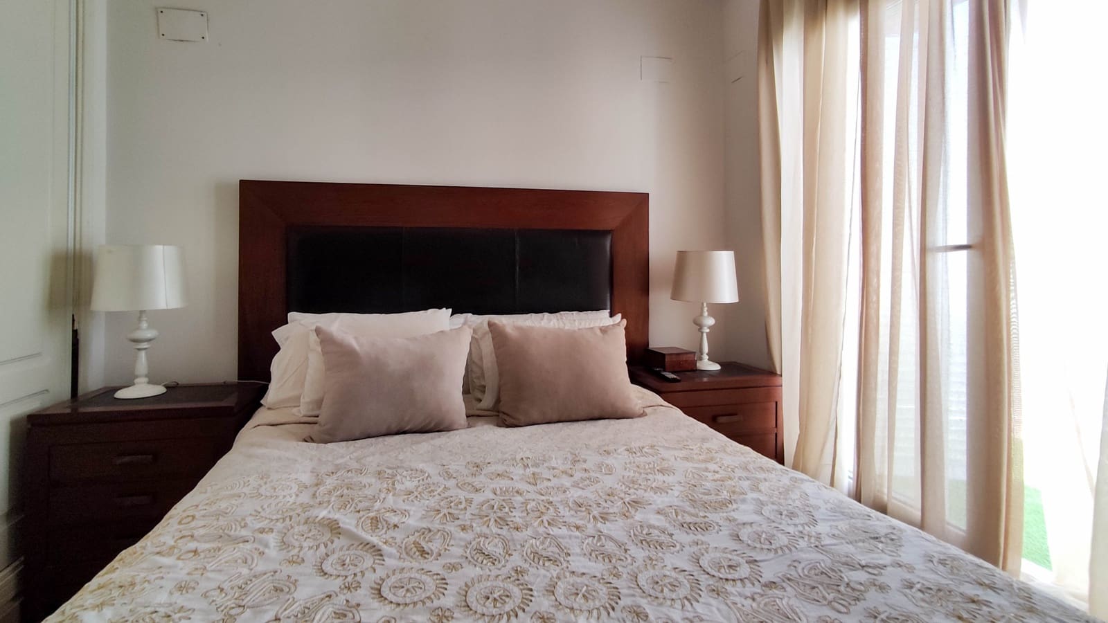 2 bedroom Apartment for sale in Manilva with pool garage - € 250,000 (Ref: 9961921)