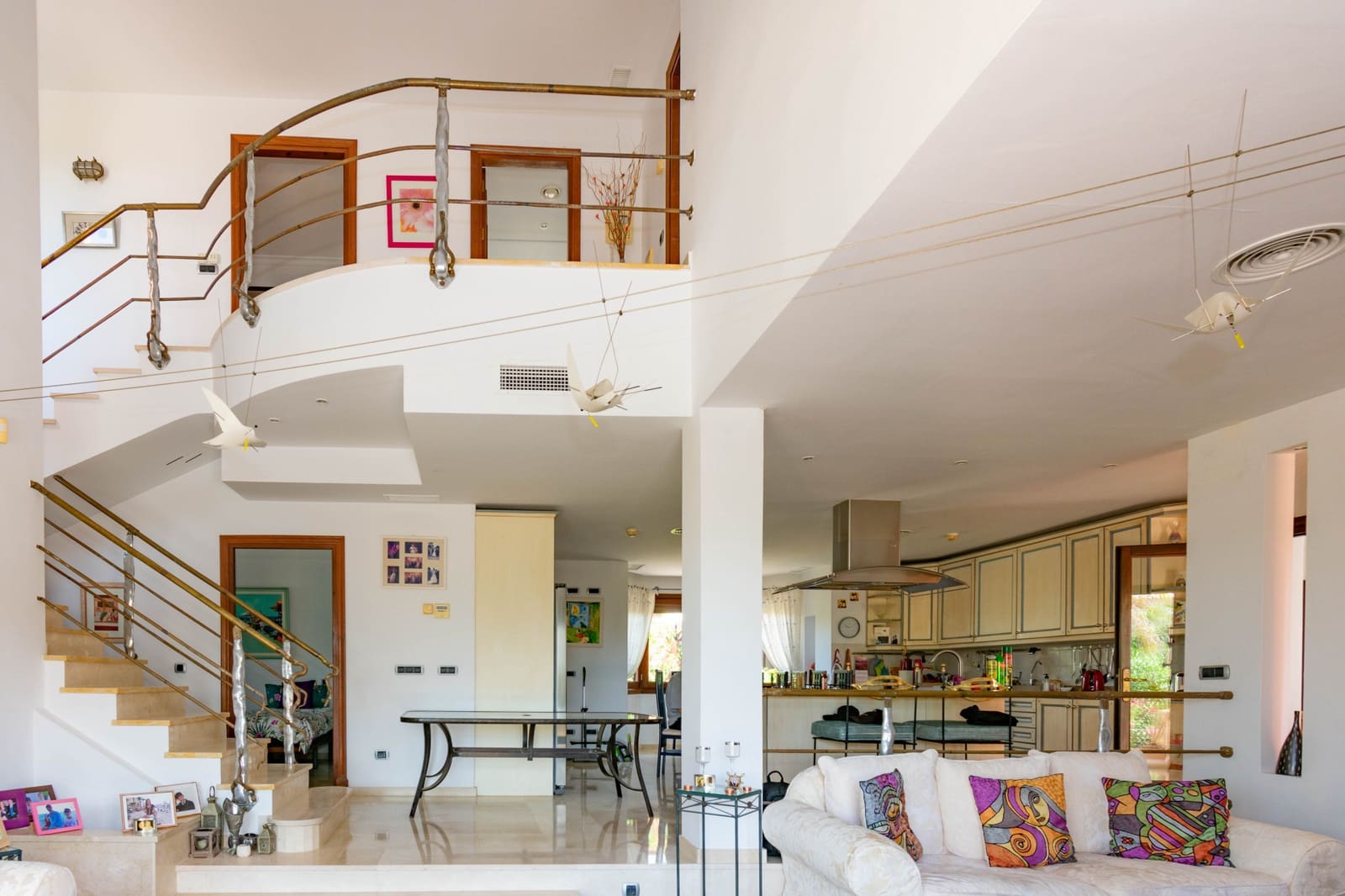 4 sovrum Villa till salu i Estepona med pool garage - 1 500 000 € (Ref: 9998022)