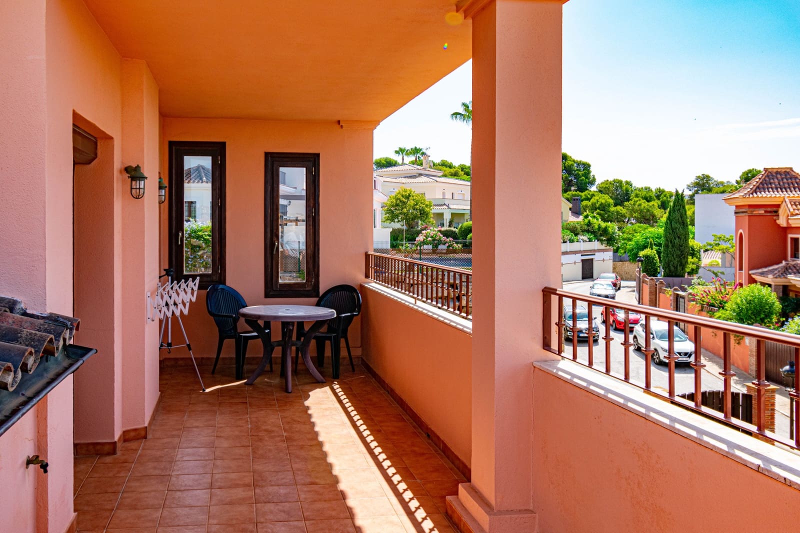 4 sovrum Villa till salu i Estepona med pool garage - 1 500 000 € (Ref: 9998022)