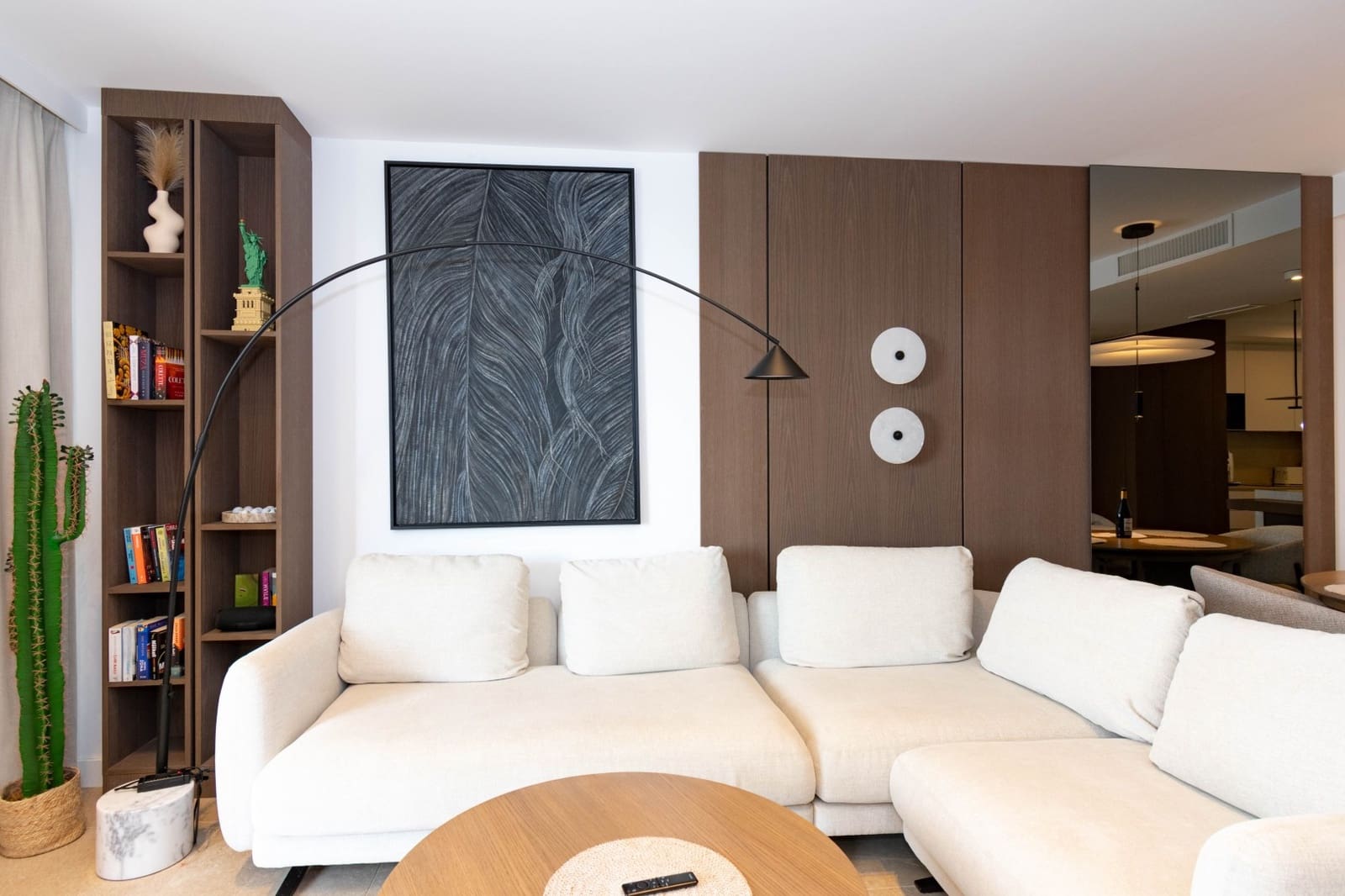 Ático de 3 habitaciones en Estepona en venta con piscina garaje - 1.390.000 € (Ref: 9999737)