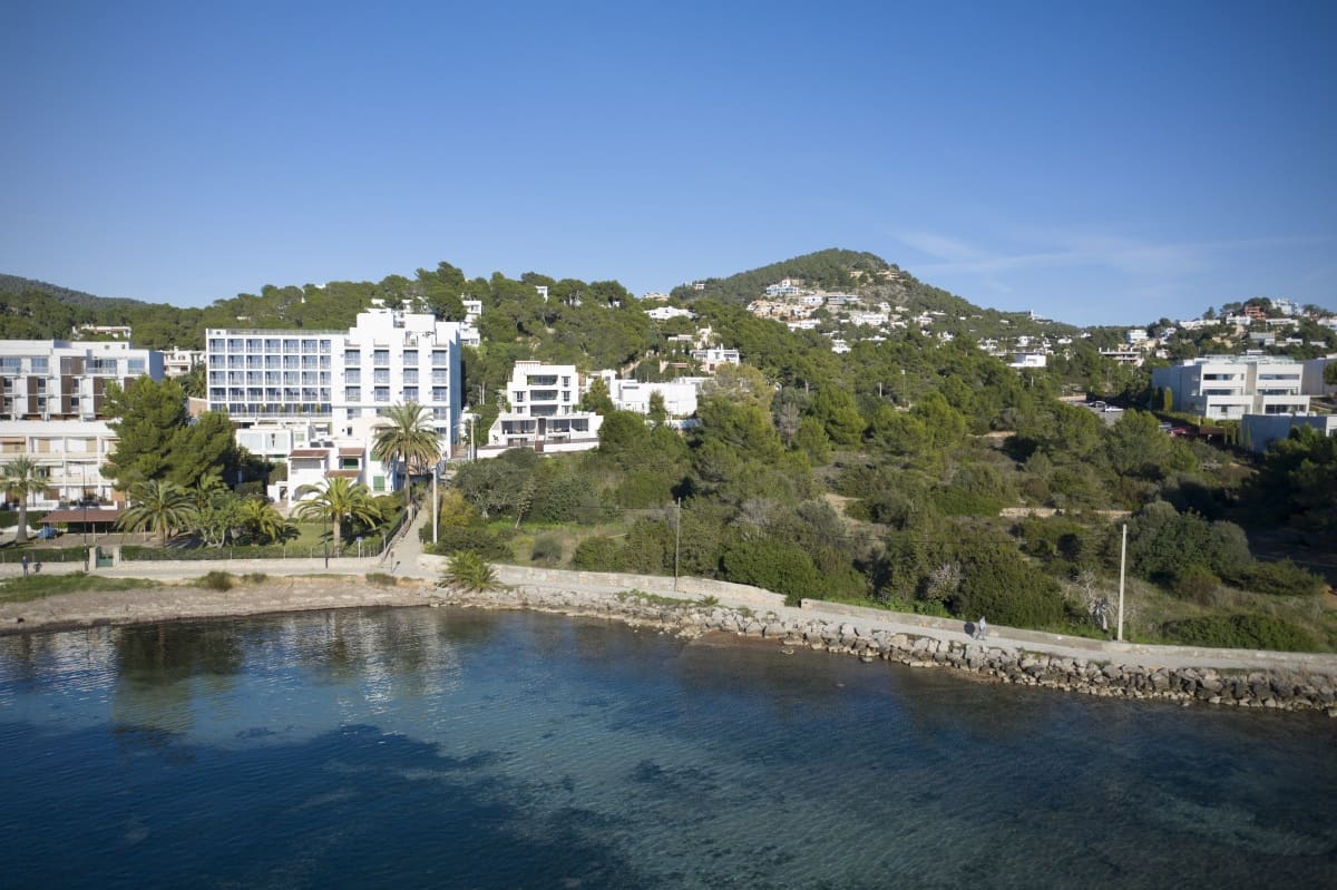 3 soveværelse Lejlighed til salg i Talamanca med swimmingpool garage - € 1.595.000 (Ref: 4580408)