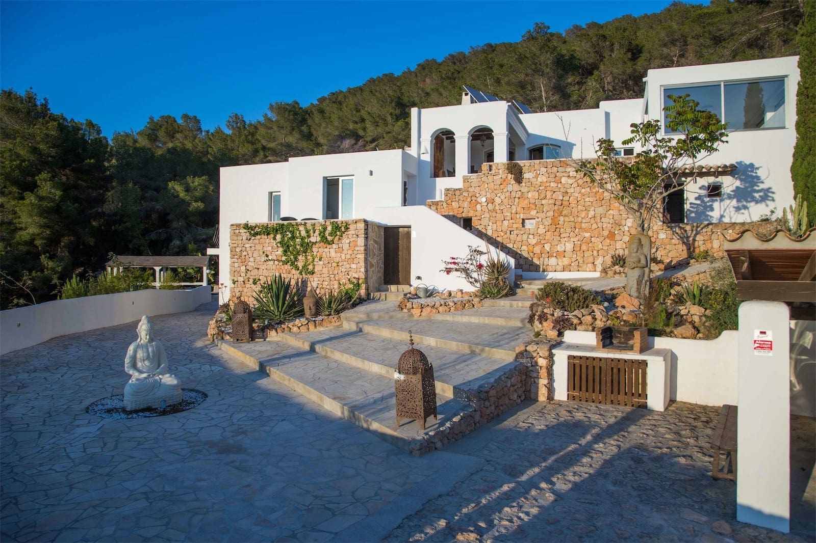 5 soveværelse Villa til salg i Cala d'Hort med swimmingpool - € 3.300.000 (Ref: 5145688)