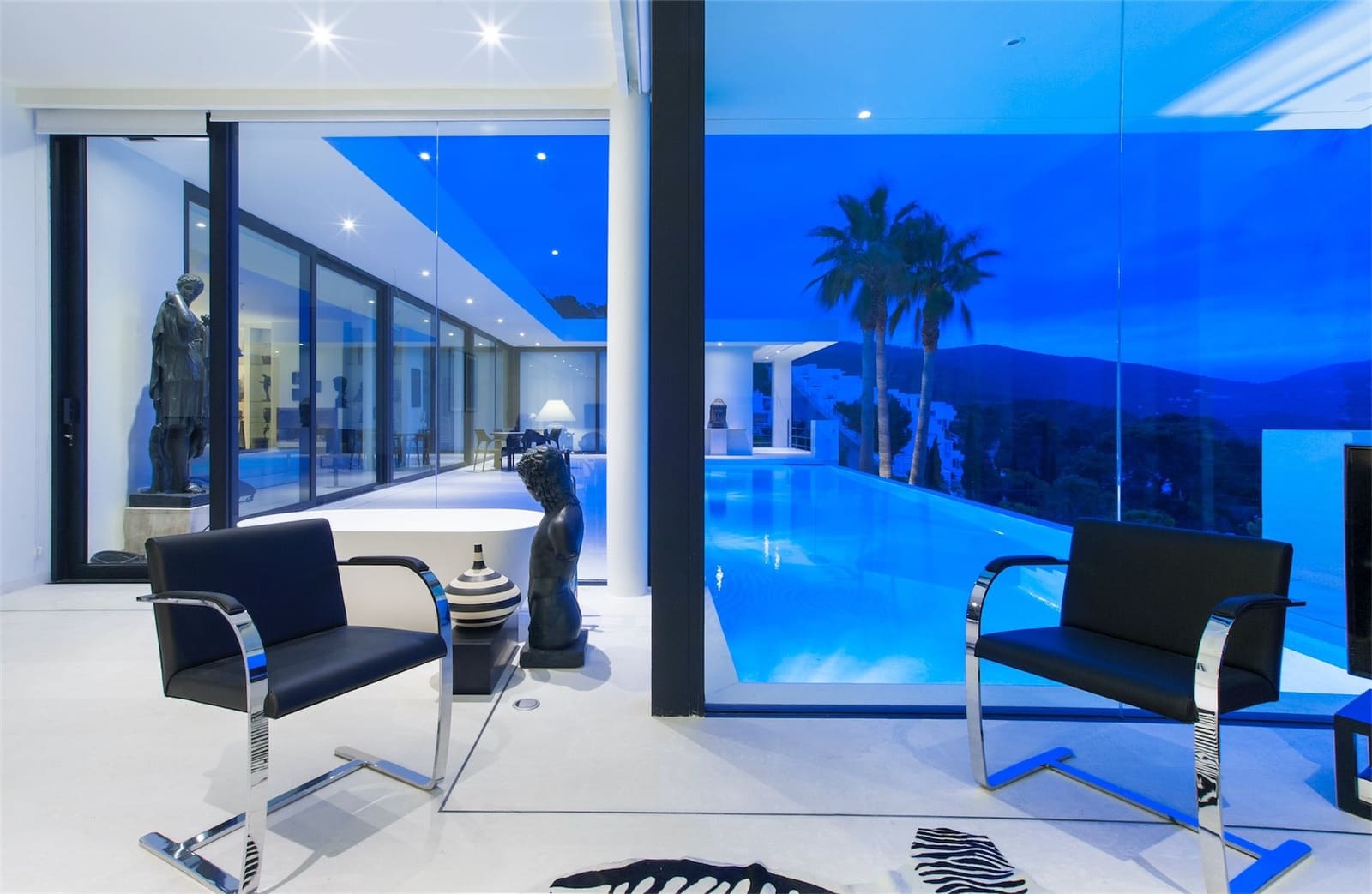 4 soveværelse Villa til salg i Cala d'Hort med swimmingpool - € 5.400.000 (Ref: 5145689)