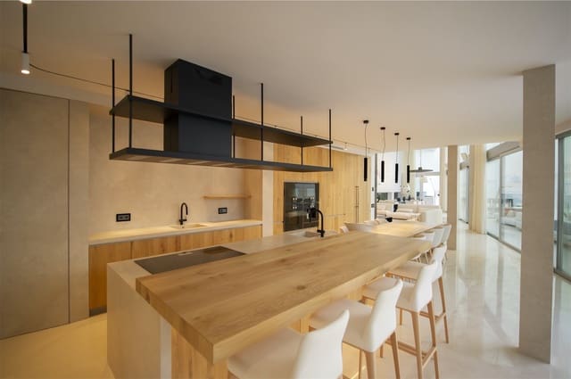 6 soverom Villa til salgs i Cala Tarida, San Jose / Sant Josep de Sa Talaia med svømmebasseng - € 18 600 000 (Ref: 6312473)