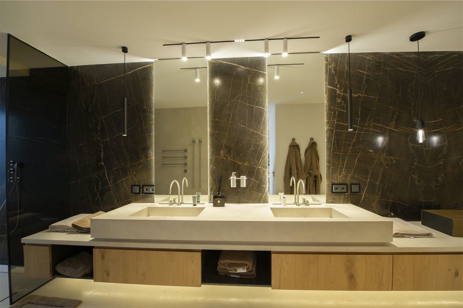 6 soveværelse Villa til salg i Cala Tarida med swimmingpool - € 18.600.000 (Ref: 6312473)