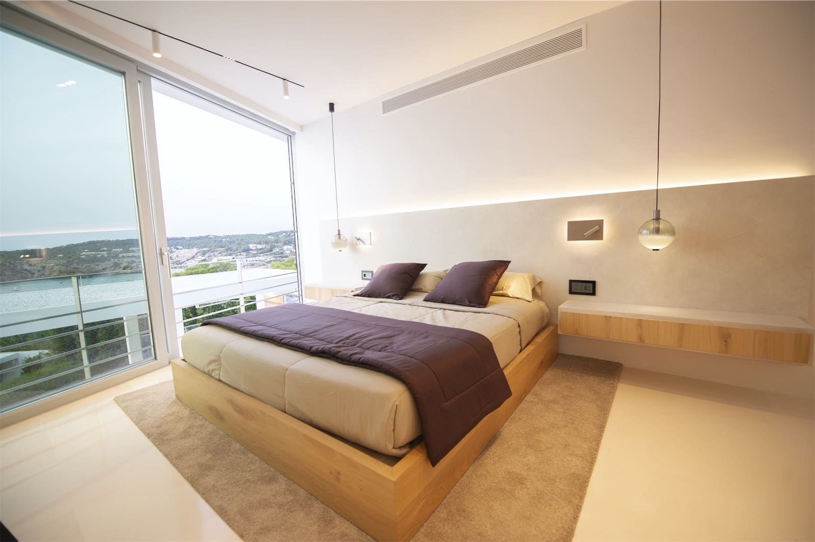 6 soveværelse Villa til salg i Cala Tarida med swimmingpool - € 18.600.000 (Ref: 6312473)