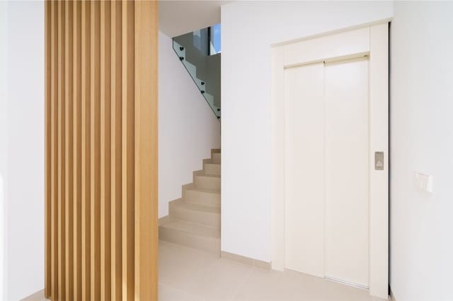 4 camera da letto Villa in vendita in Altea con piscina garage - 1.700.000 € (Rif: 7519742)