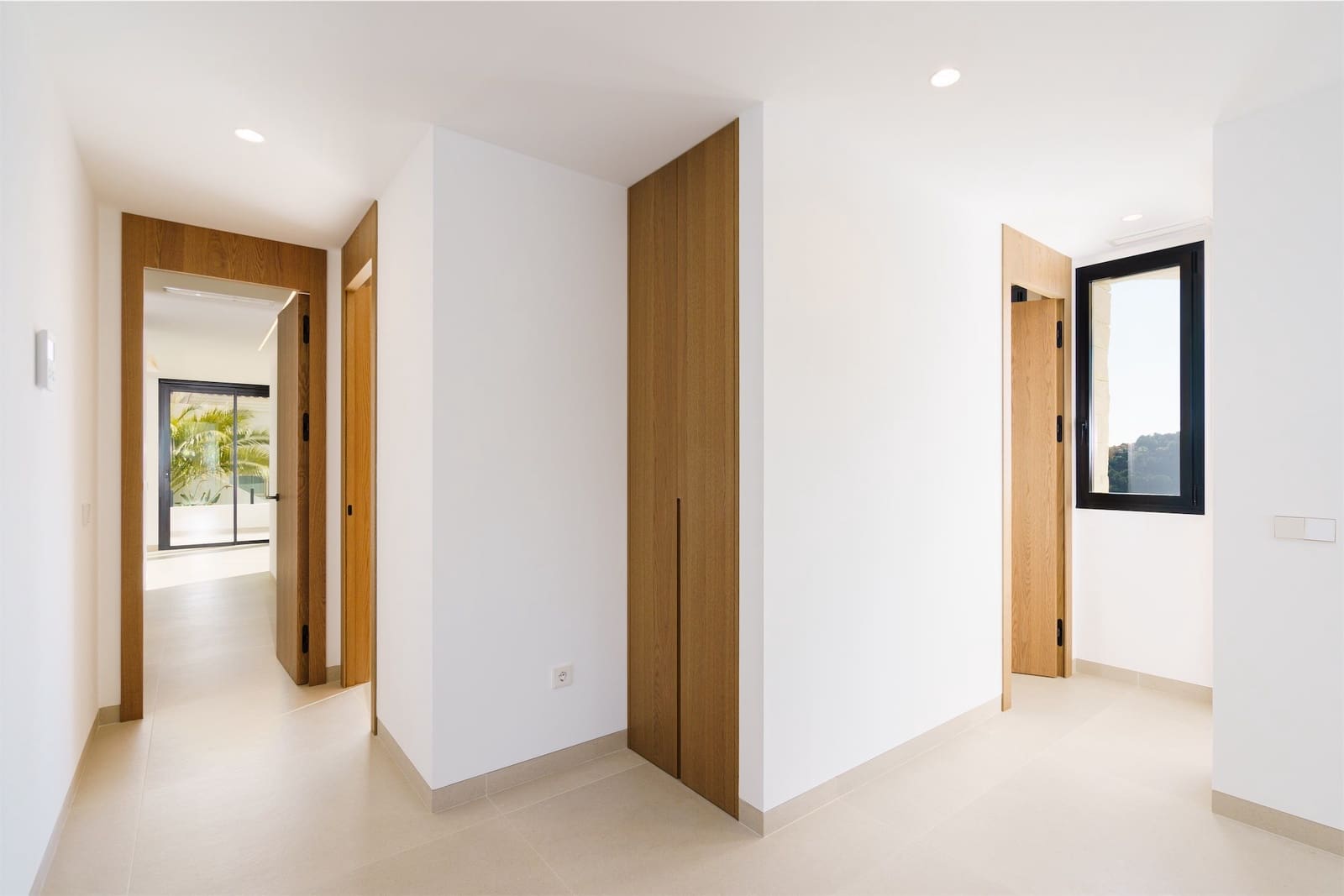 4 bedroom Villa for sale in Altea with pool garage - € 1,700,000 (Ref: 7519742)