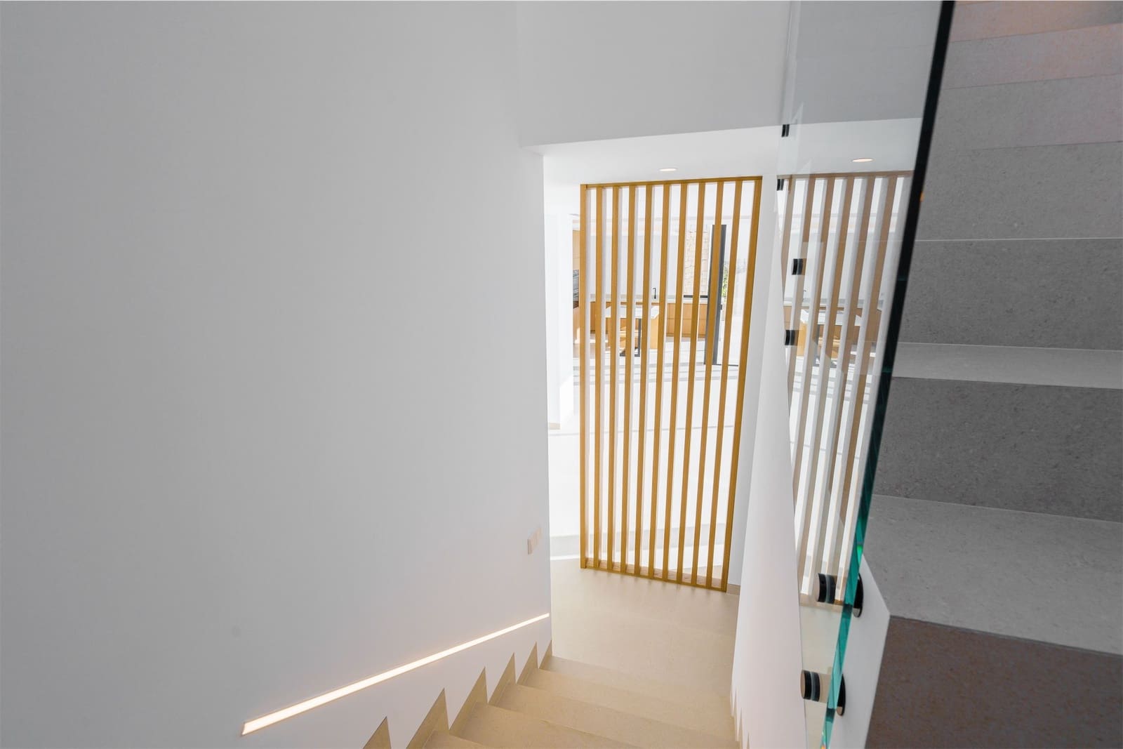 4 bedroom Villa for sale in Altea with pool garage - € 1,700,000 (Ref: 7519742)