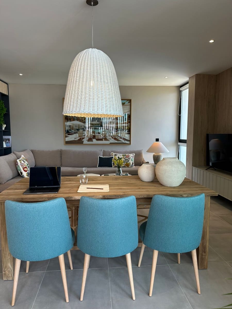 2 sypialnia Apartament na sprzedaż w Santa Eulalia / Santa Eularia z basenem garażem - 795 000 € (Ref: 9394111)