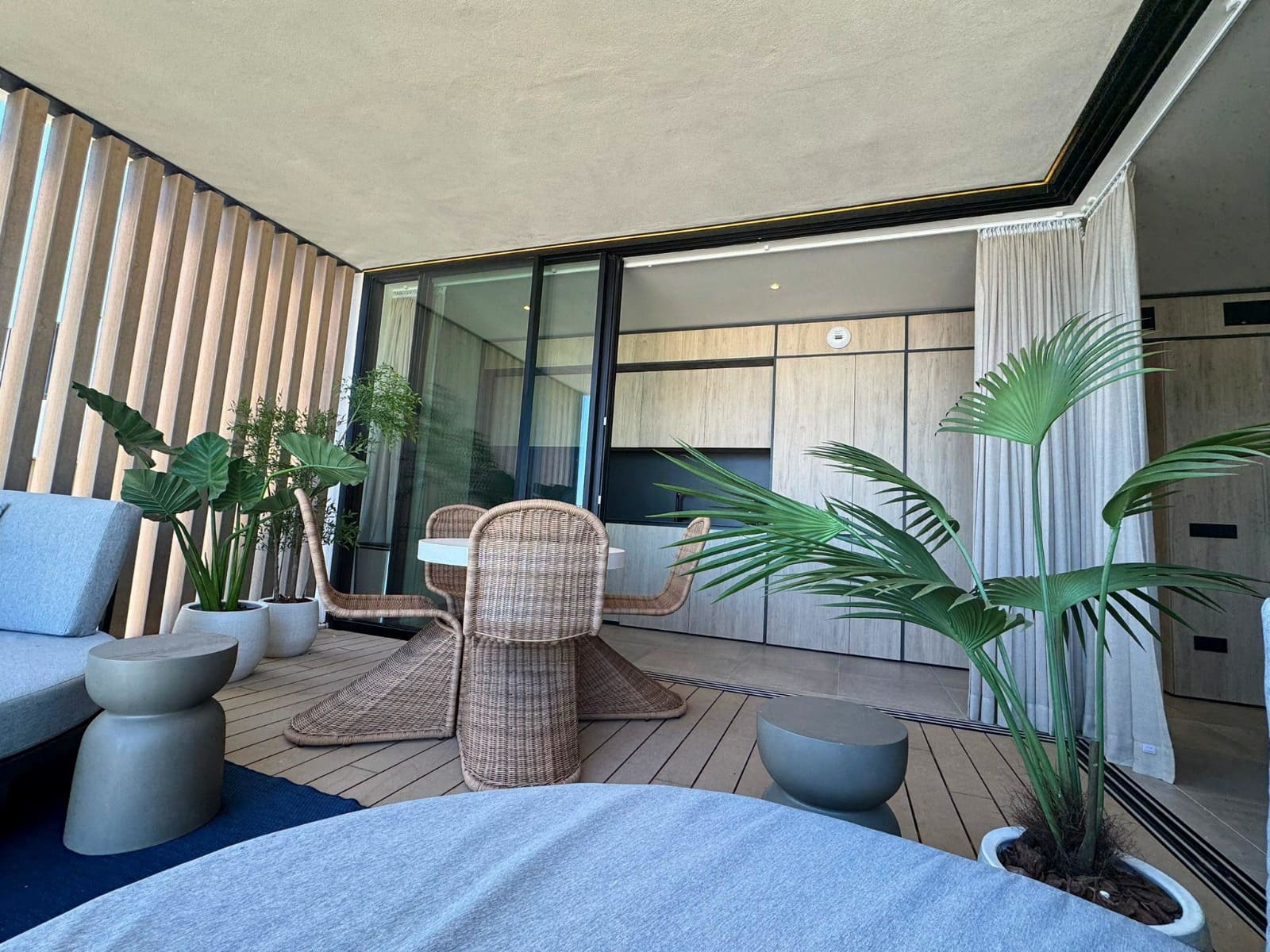 2 sypialnia Apartament na sprzedaż w Santa Eulalia / Santa Eularia z basenem garażem - 795 000 € (Ref: 9394111)