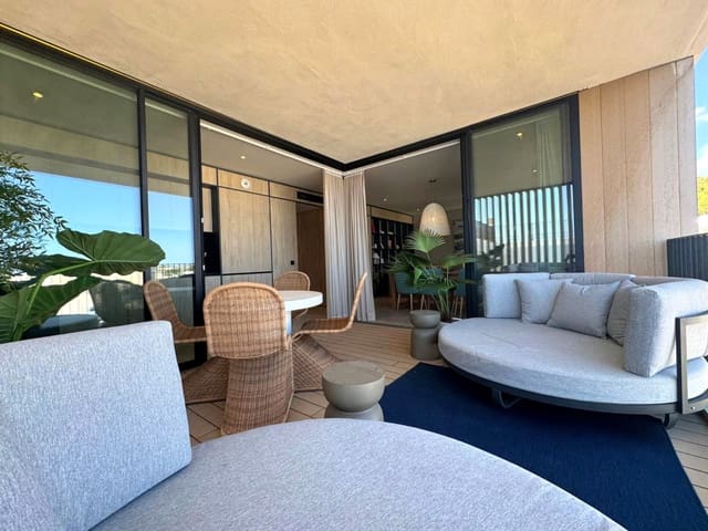 2 sypialnia Apartament na sprzedaż w Santa Eulalia / Santa Eularia z basenem garażem - 795 000 € (Ref: 9394111)