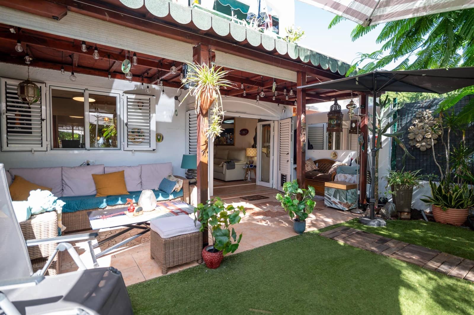1 slaapkamer Appartement te koop in Sonneland met garage - € 265.000 (Ref: 10067987)