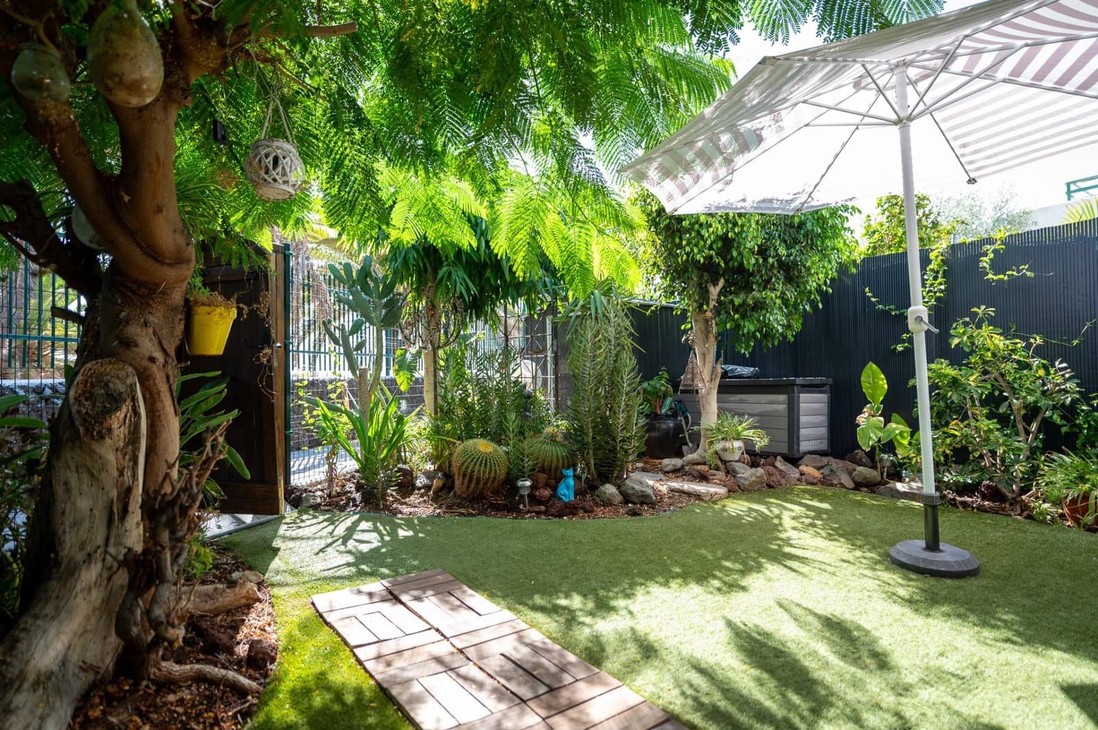 1 slaapkamer Appartement te koop in Sonneland met garage - € 265.000 (Ref: 10067987)