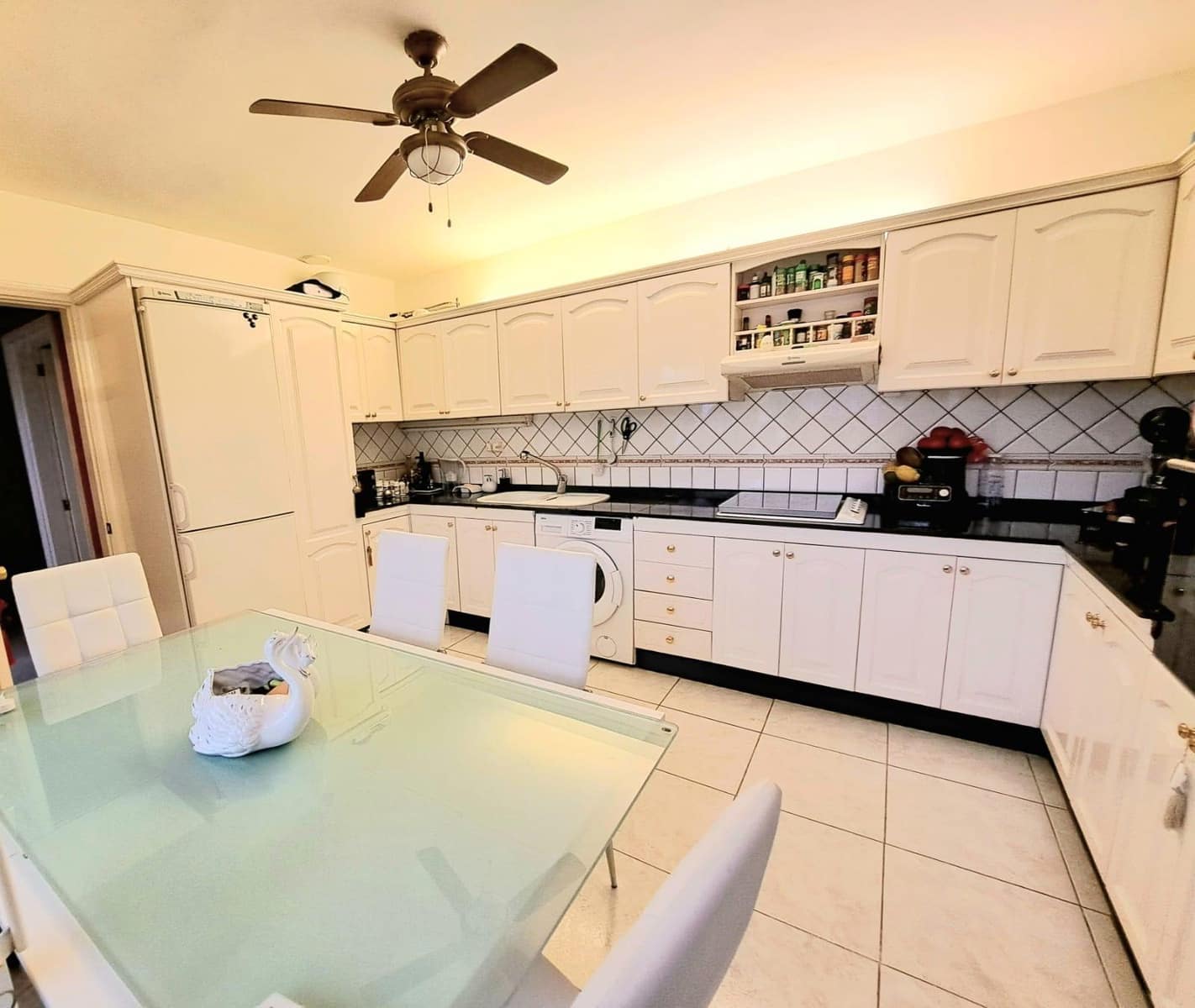 4 sovrum Hus till salu i San Bartolome de Tirajana med garage - 685 000 € (Ref: 10147179)