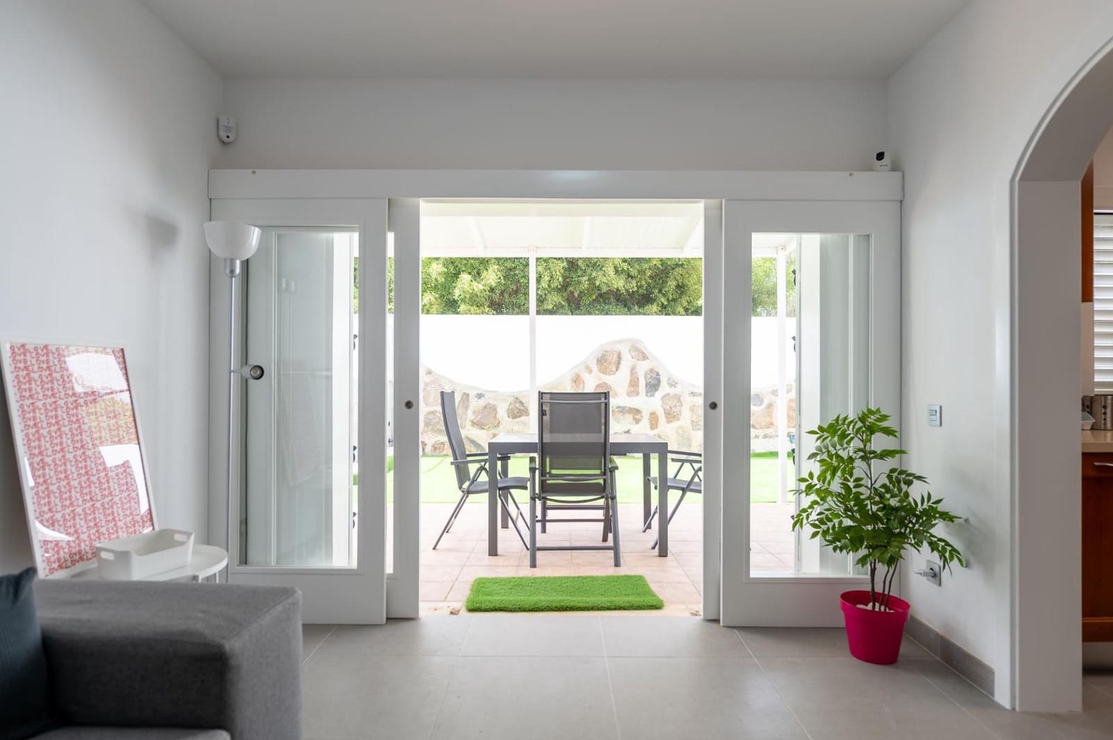 2 bedroom Bungalow for rent in Maspalomas - € 3,000 (Ref: 10157991)