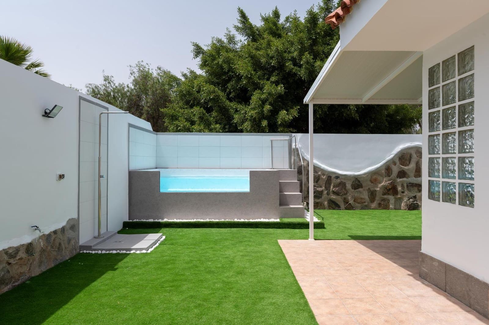 2 bedroom Bungalow for rent in Maspalomas - € 3,000 (Ref: 10157991)