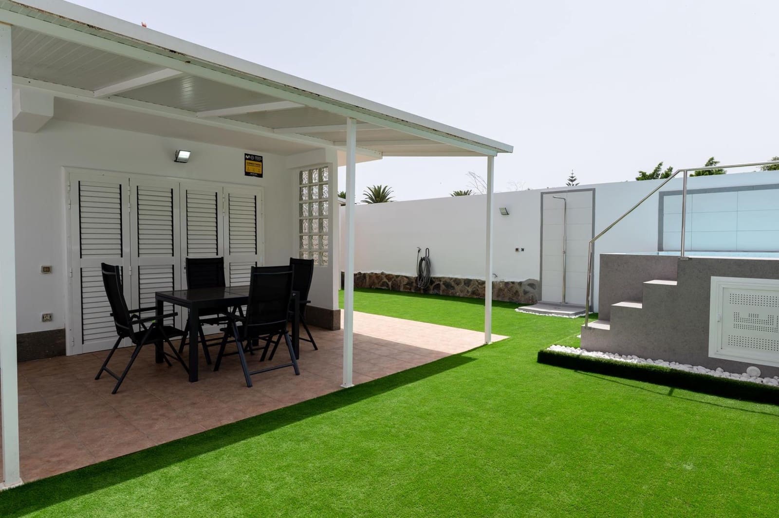 2 bedroom Bungalow for rent in Maspalomas - € 3,000 (Ref: 10157991)