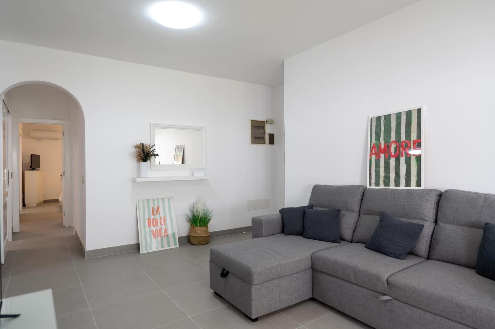 2 bedroom Bungalow for rent in Maspalomas - € 3,000 (Ref: 10157991)