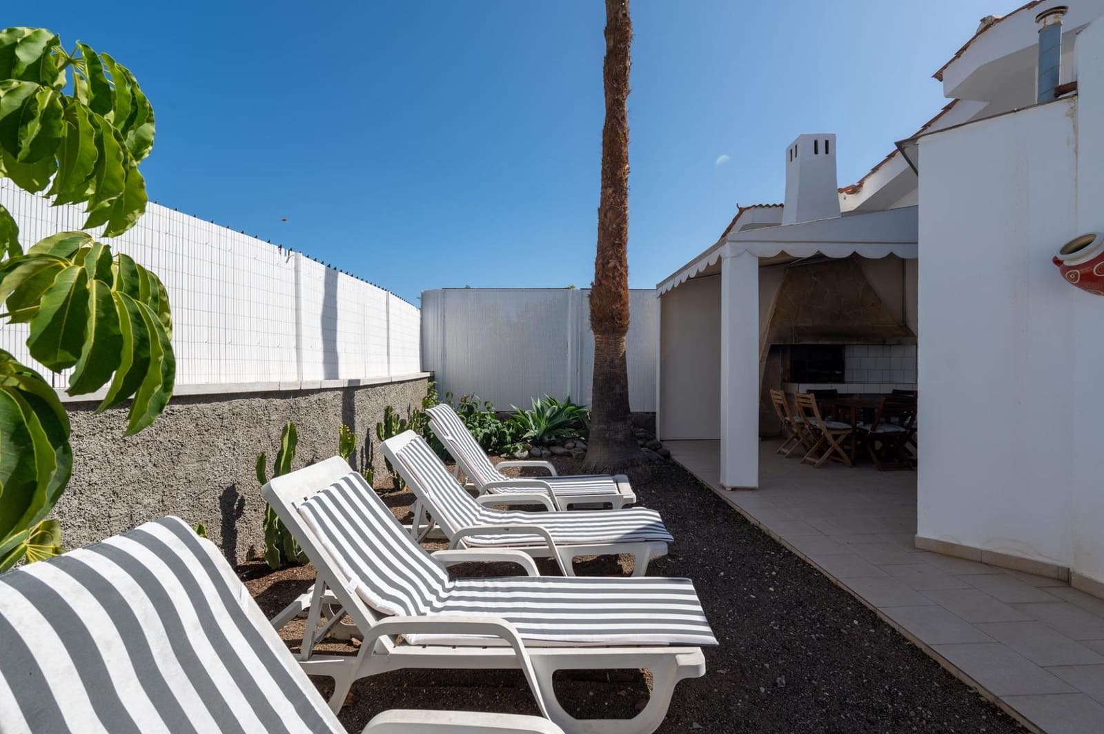 3 soveværelse Bungalow til salg i Maspalomas med swimmingpool - € 677.000 (Ref: 8603887)