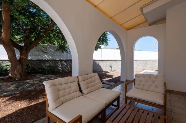 3 quarto Bungalow para venda em Maspalomas, San Bartolomé de Tirajana com piscina - 677 000 € (Ref: 8603887)