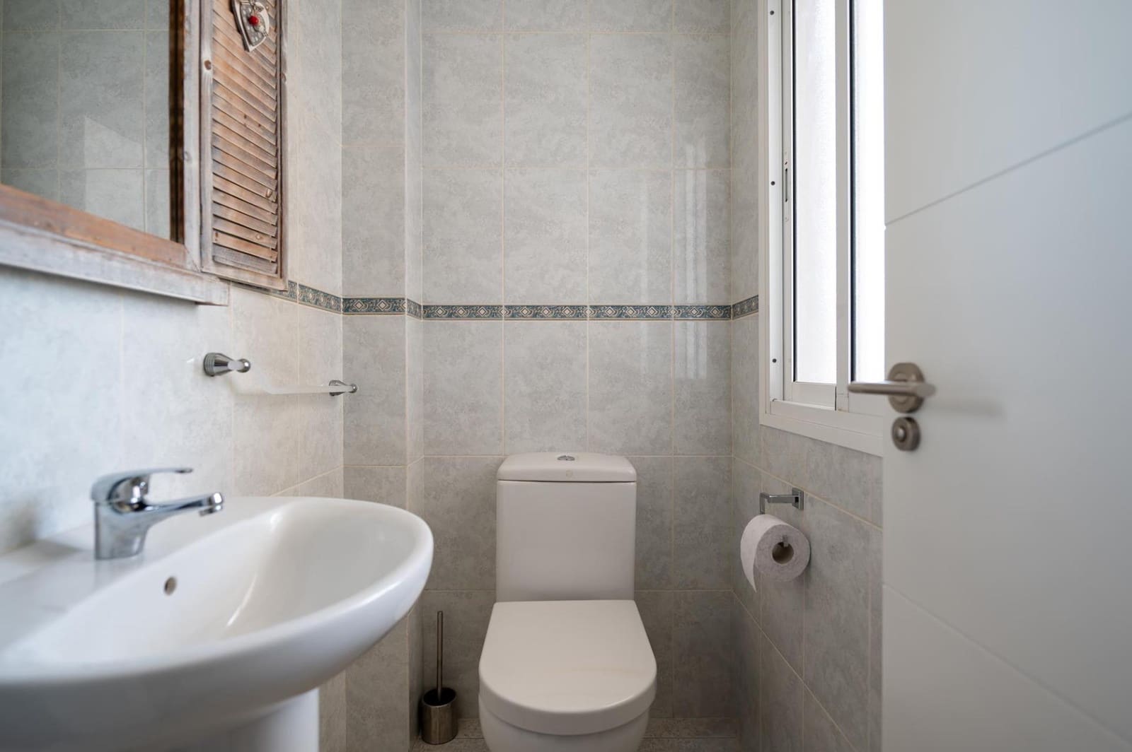 4 soveværelse Villa til salg i Sonneland med swimmingpool garage - € 980.000 (Ref: 8793603)