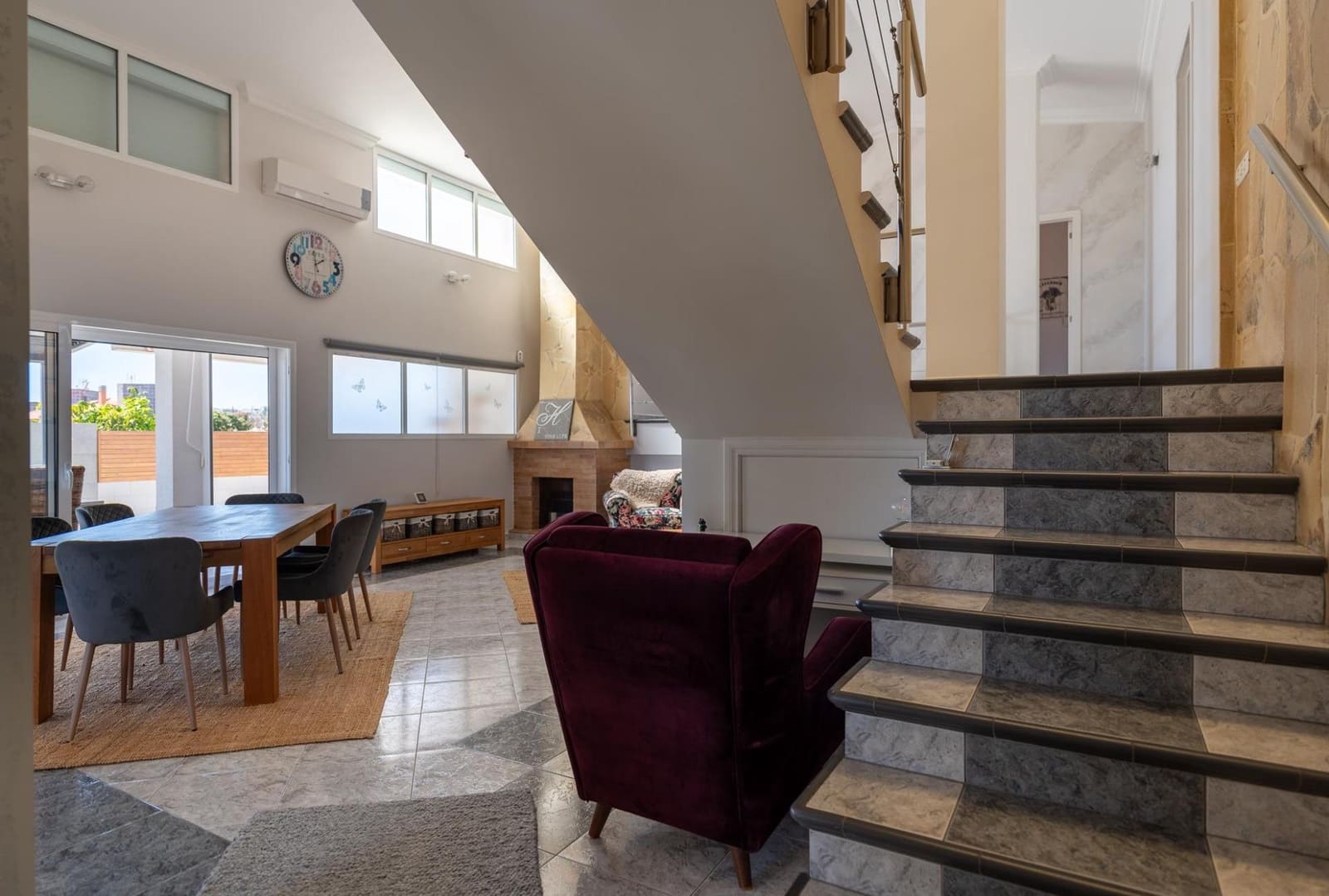 4 soveværelse Villa til salg i Sonneland med swimmingpool garage - € 980.000 (Ref: 8793603)